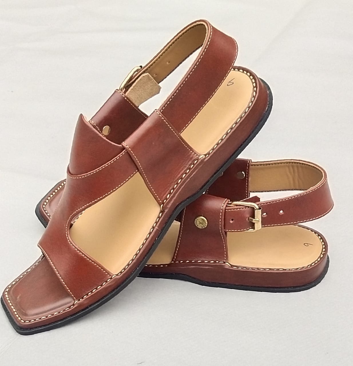 Products Features
The Panjadar Peshawari Chappal is a traditional footwear style originating from the city of Peshawar in Pakistan.Β Each design of Bishoa footwear giZalmi Panjidar ChappalSell MartSell MartZalmi Panjidar Chappal