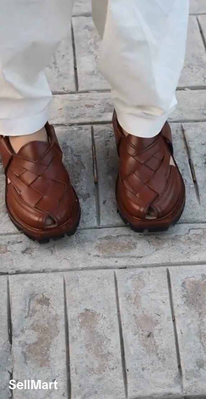 Naruzi Chappal