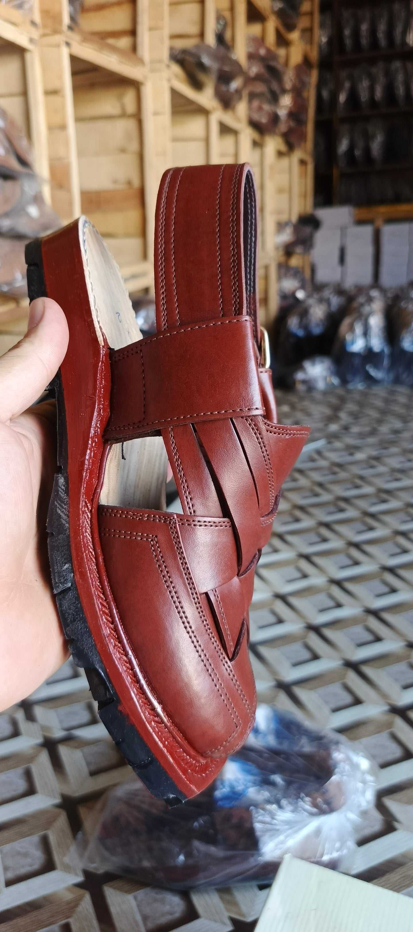 Original first class Norozi Chappal